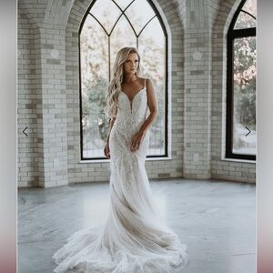 STELLA YORK 7394 EMBROIDERED WEDDING DRESS SIZE. 8